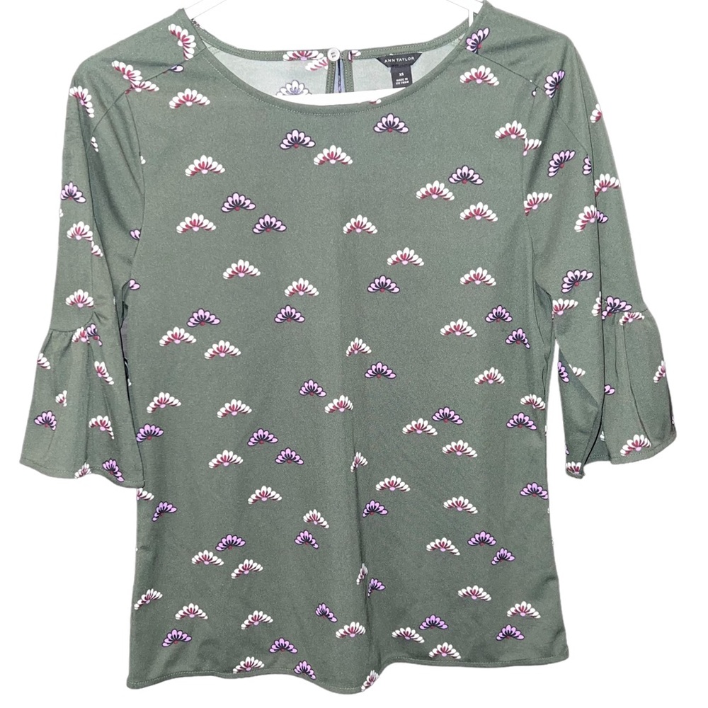 🌟NWT🌟 Ann Taylor Womens Green Top 3/4 Sleeves